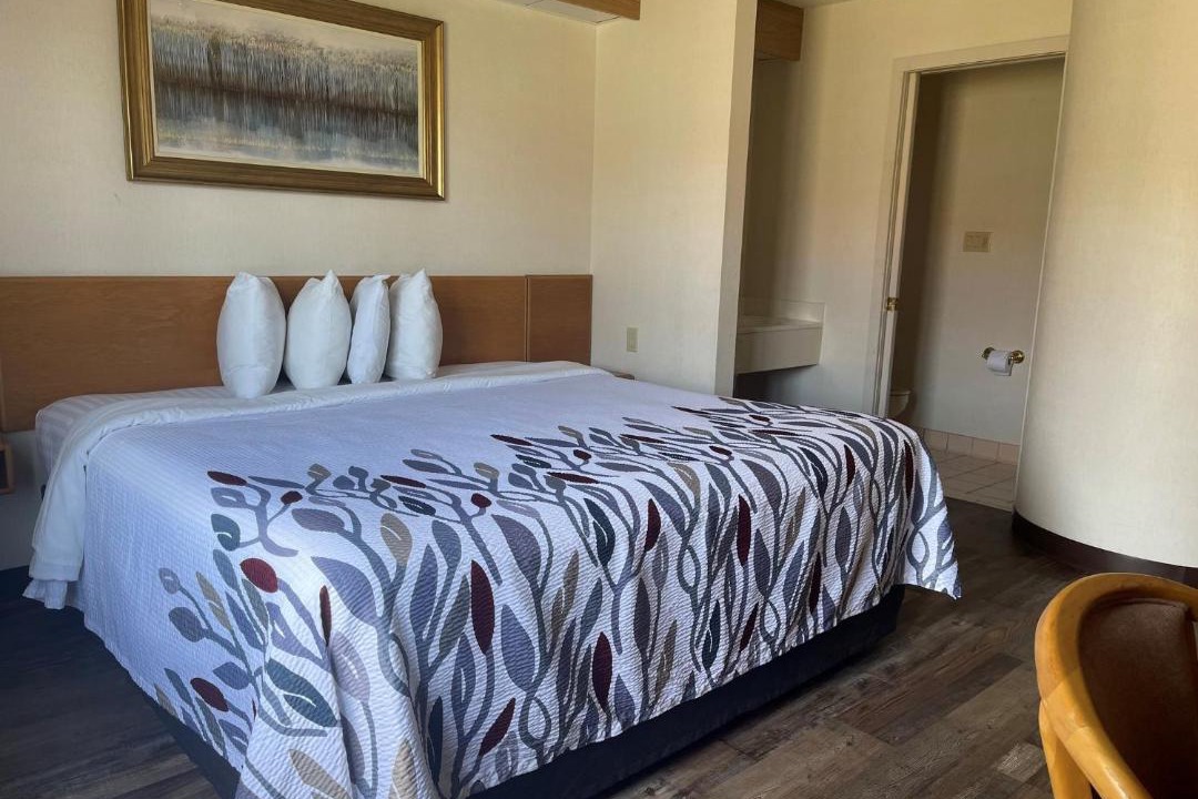 Photo of Bedroom in Branson