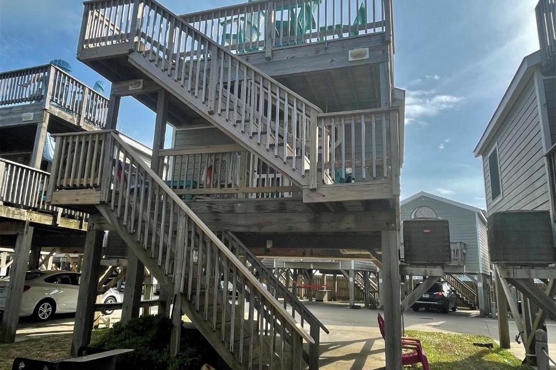 Photo of Others in Hatteras