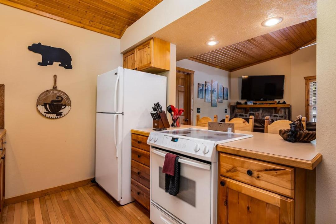 Photo of Kitchen in Reeds Spring