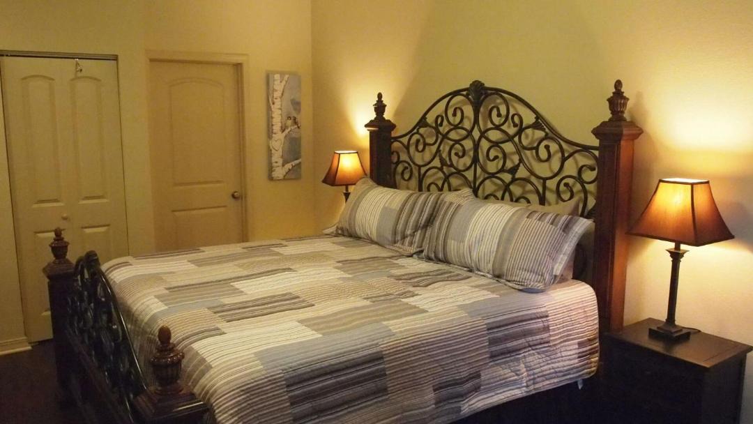 Photo of Bedroom in Branson