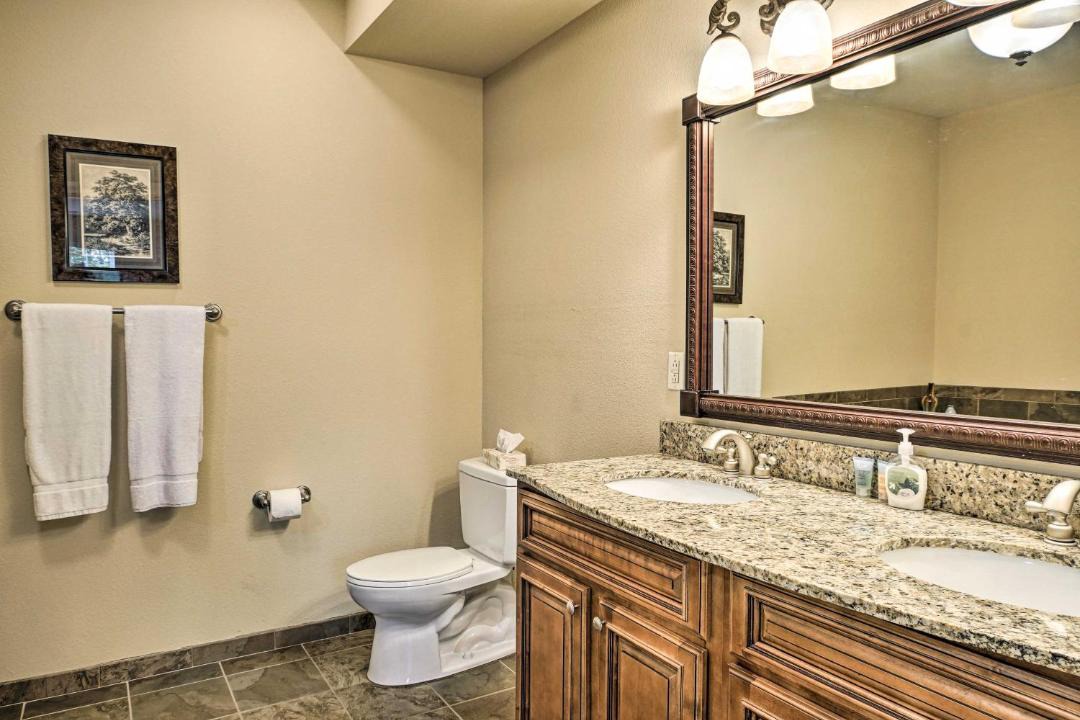 Photo of Bathroom in Branson