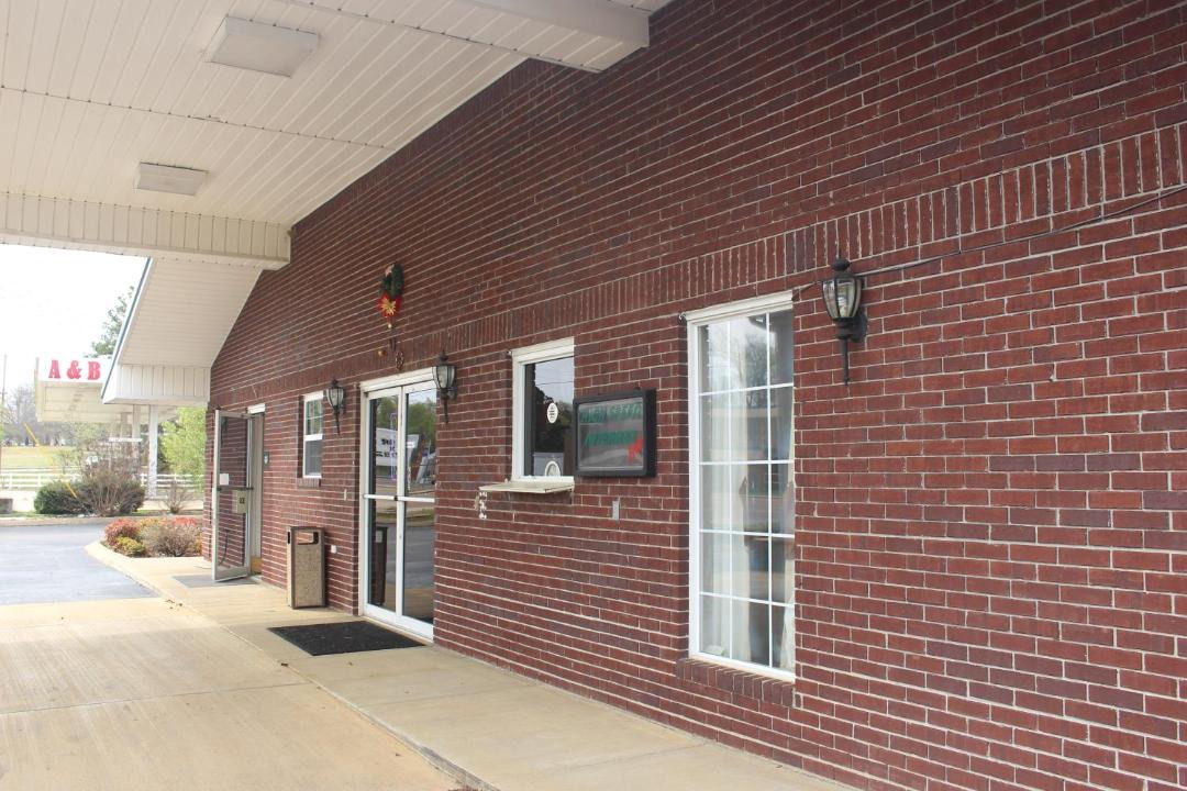 Photo of Others in Adamsville