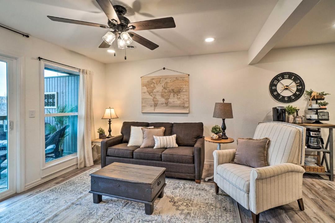 Photo of Others in Notch Estates