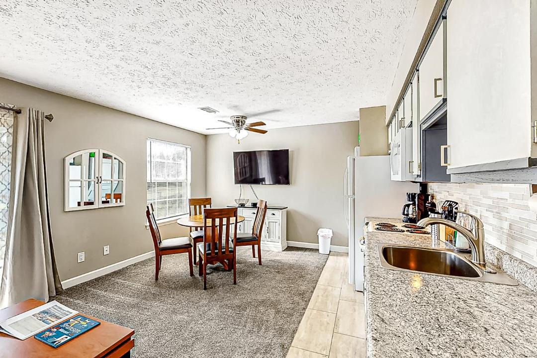 Photo of Livingroom in Table Rock