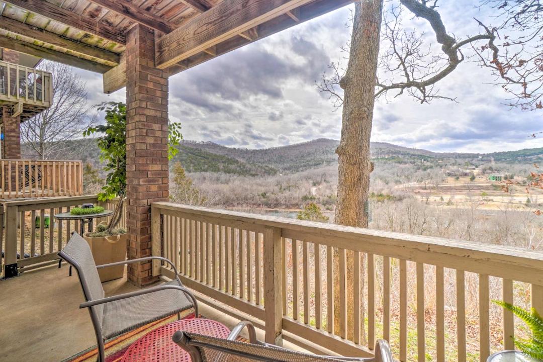 Photo of Patio Balcony in Table Rock