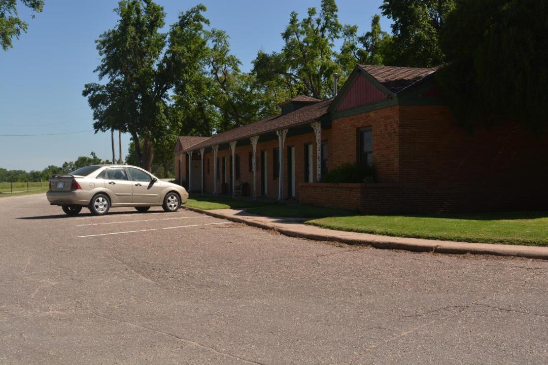 Photo of Others in Pratt