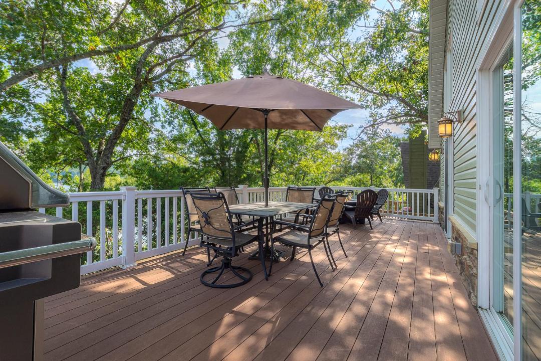 Photo of Patio Balcony in Lampe