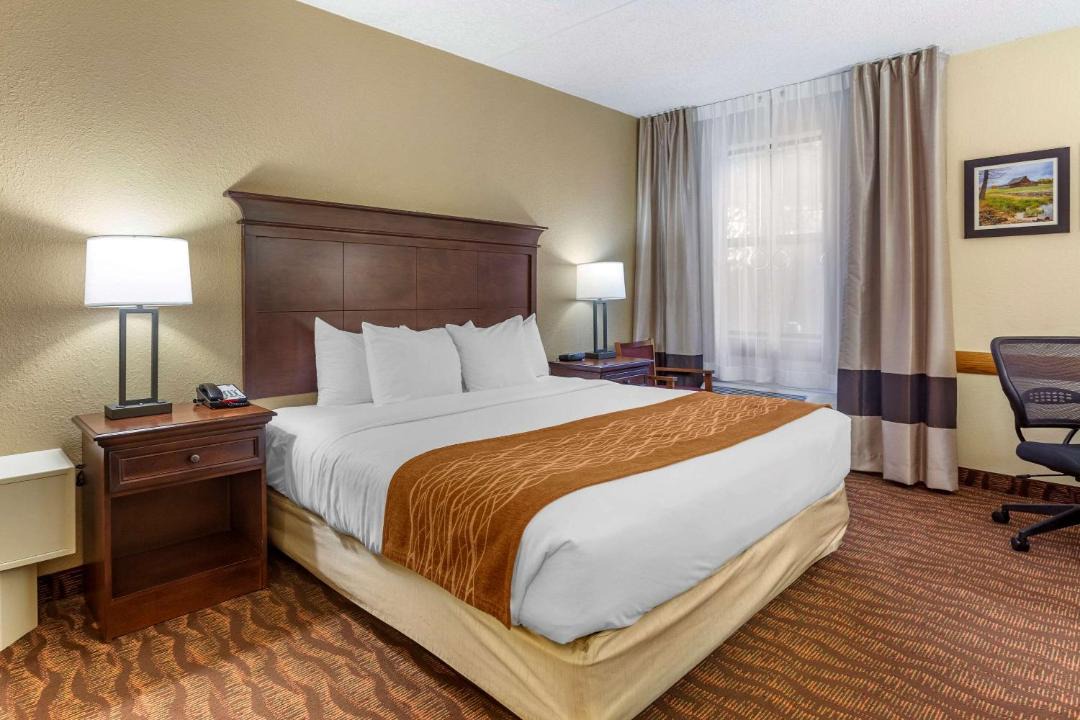 Photo of Bedroom in Branson