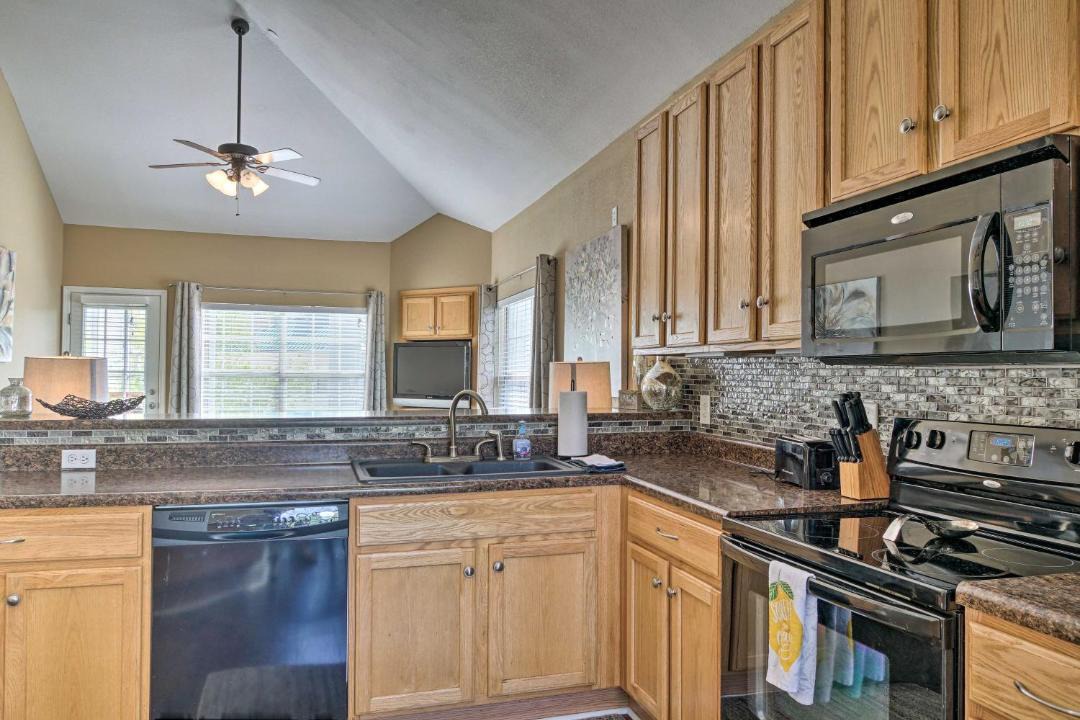 Photo of Kitchen in Table Rock