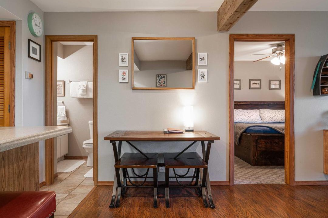Photo of Others in Notch Estates