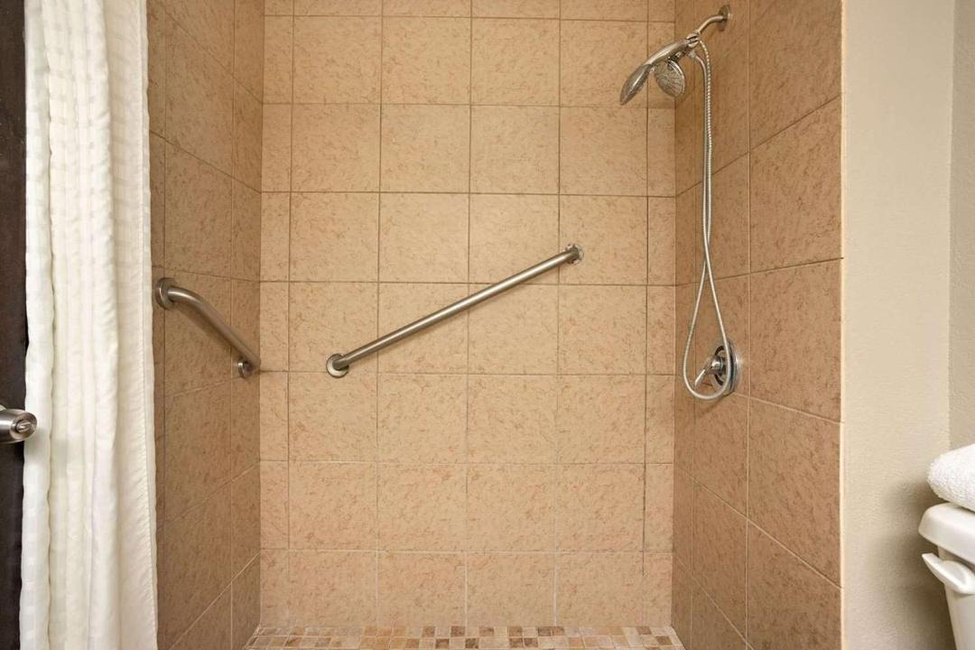 Photo of Bathroom in Shawnee Heights