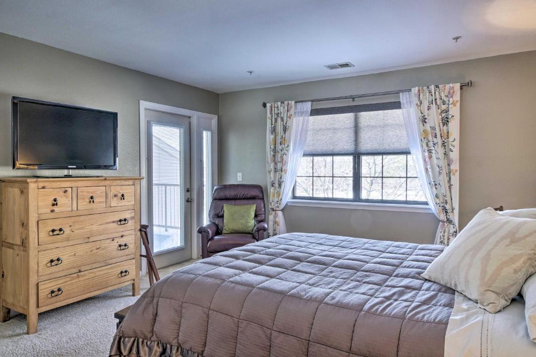 Photo of Bedroom in Branson