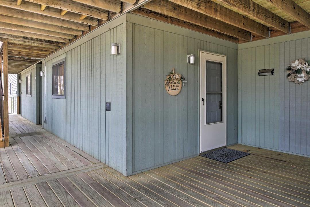 Photo of Others in Notch Estates