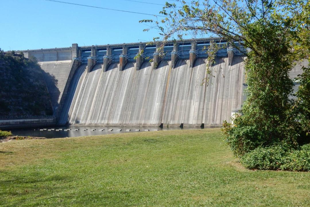 Photo of Buildings in Table Rock