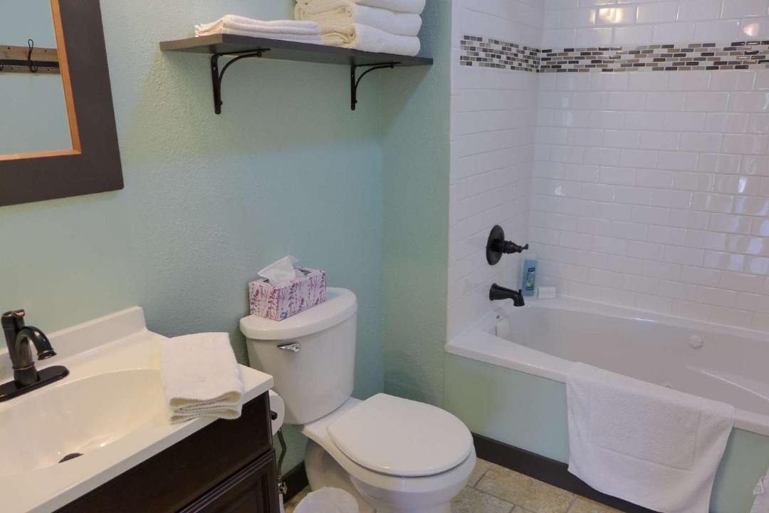 Photo of Bathroom in Table Rock