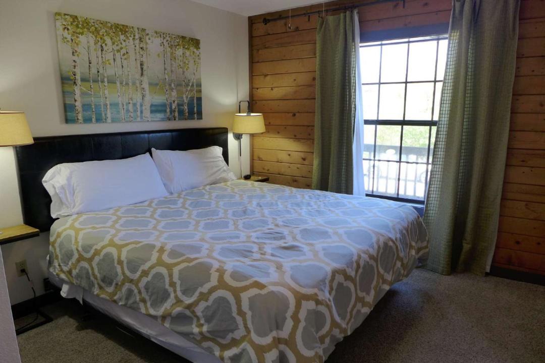 Photo of Bedroom in Table Rock