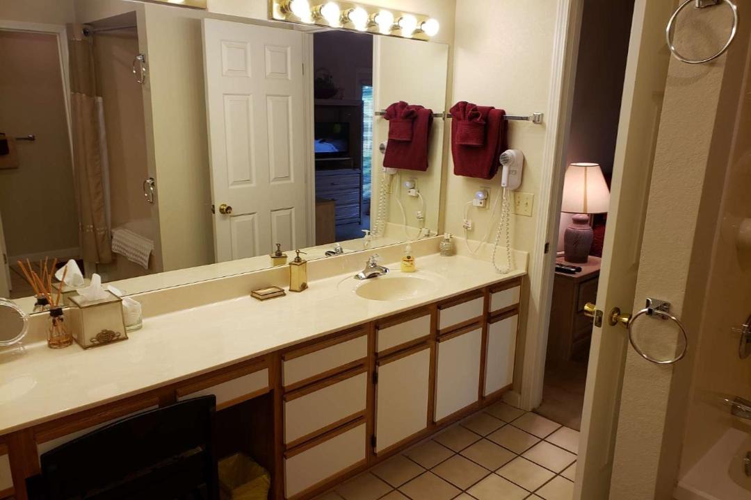 Photo of Bathroom in Branson
