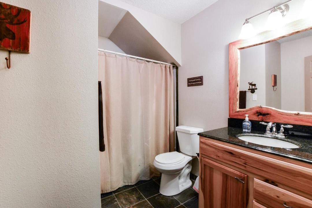 Photo of Bathroom in Lampe