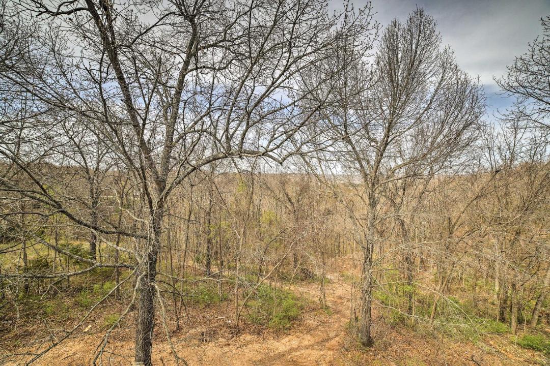 Photo of Others in Notch Estates