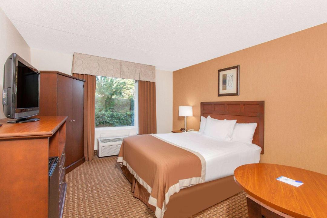 Photo of Bedroom in Branson