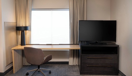 Suite, 1 King Bed with Sofa bed (Mobility Accessible, Roll-in Shower)