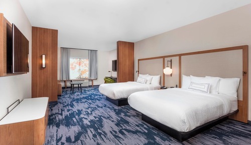 Suite, Multiple Beds, Hearing Accessible (Accessible Bathtub)