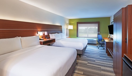 Standard Room, 2 Queen Beds, Accessible (Mobility, Roll-In Shower)