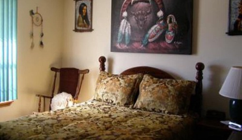 Standard Double Room, Private Bathroom (Geronimo)