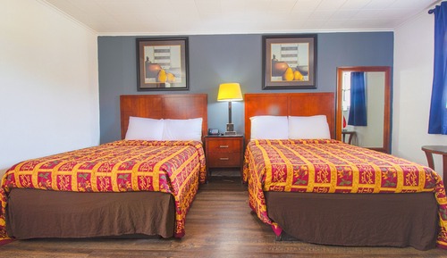Room, Multiple Beds