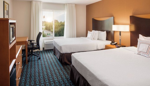 Room, 2 Queen Beds, Hearing Accessible
