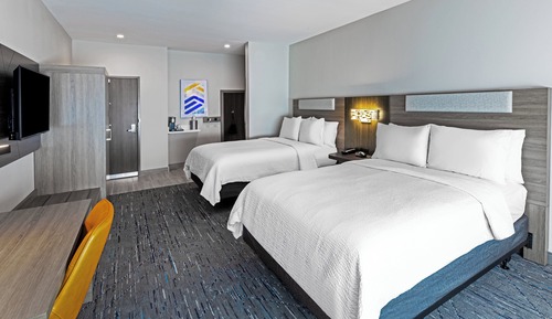 Suite, 2 Queen Beds, Accessible (Communications)