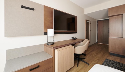 Room (High Floor, 2 Queen Beds w/Sofa Bed)