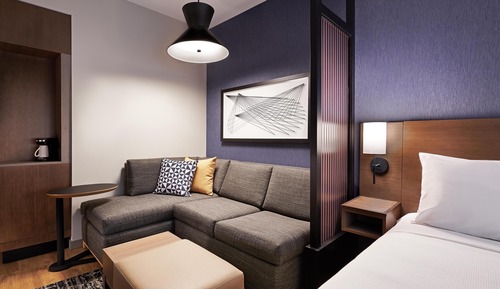 Suite, Accessible (Specialty, Tub, 2 Queen w/ Sofa Bed)