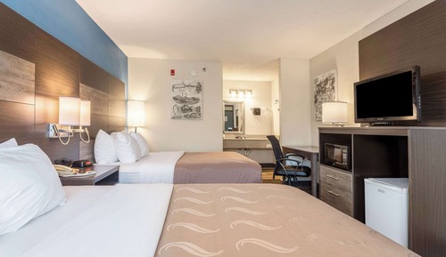 Standard Room, 2 Queen Beds, Non Smoking