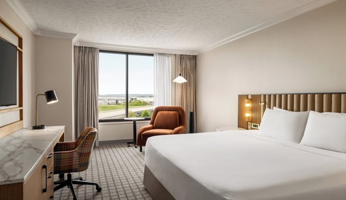 Standard Room, 1 King Bed, Accessible (Communications)