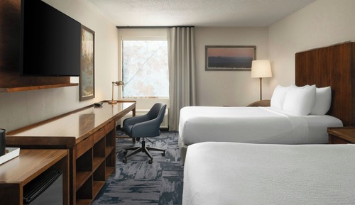 Room, 2 Double Beds (Hearing Accessible)