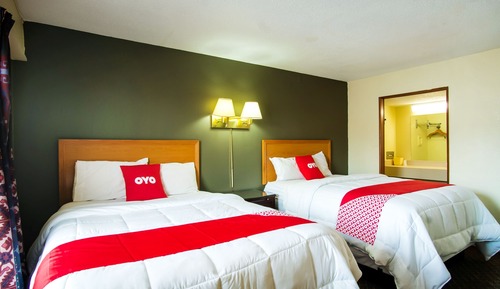 Room, 2 Double Beds, Smoking, Kitchen