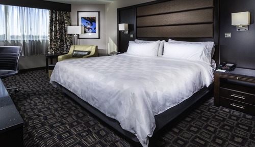 Premium Room, 1 King Bed