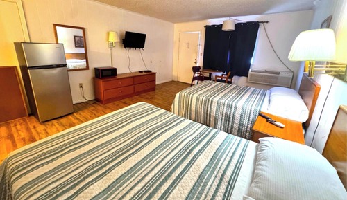 Room, 2 Double Beds, Non Smoking (2 Full Beds)