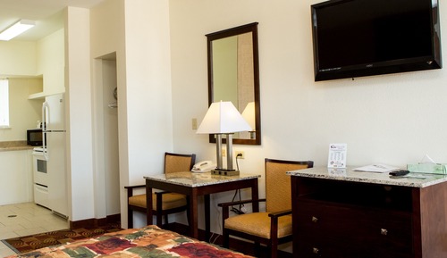 Suite, 1 King Bed