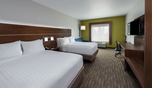 Standard Room, 2 Queen Beds, Accessible (Mobility, Accessible Tub)