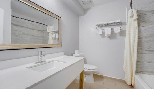 Premium Queen Bed with Kitchenette Accessible