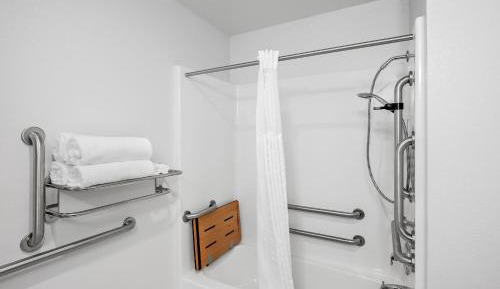 Superior Queen Room with Two Queen Beds - Non-Smoking