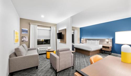 King Suite with Sofa Bed - Non-Smoking