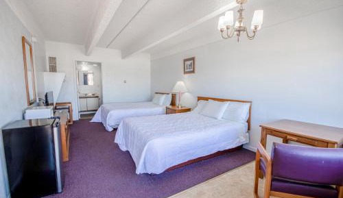 2 Queen Beds Non-Smoking