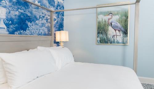 Superior King Suite