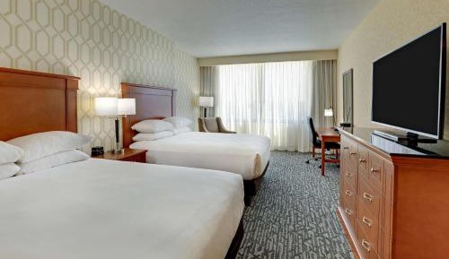 Deluxe Queen Room with Two Queen Beds