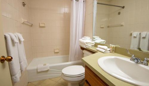1 Bedroom Cottage Marina Road 