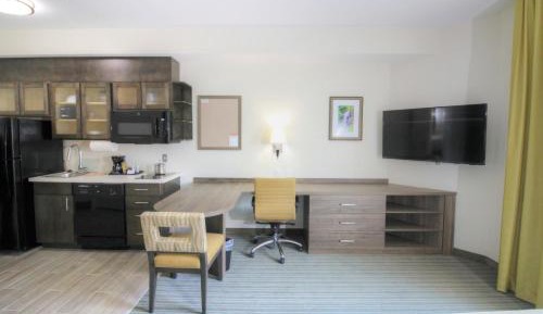 King Studio Suite