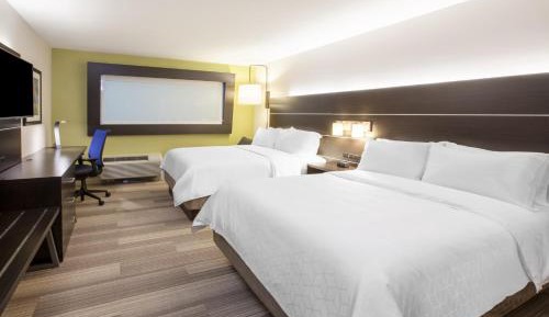 Standard Queen Room with Two Queen Beds and Walk-In Shower